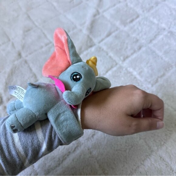 Disney X Bullsitoy | "Dumbo" Cutie Cuff Steering Wheel Hugger Slap Bracelet - Picture 7 of 8